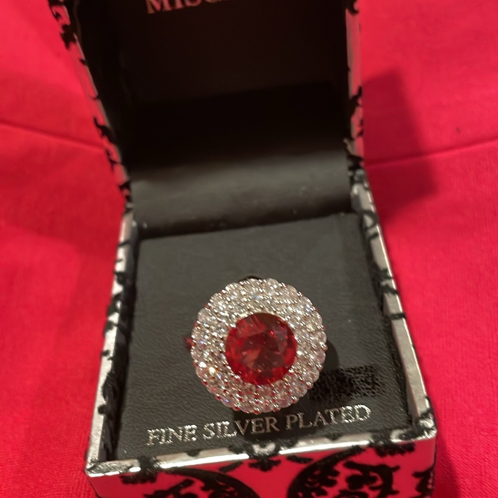 BADGLEY MISCHKA RING